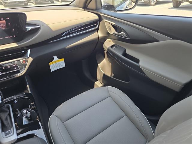 new 2025 Buick Envista car, priced at $30,703