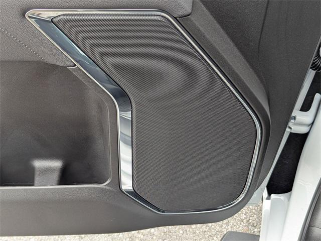 new 2025 GMC Sierra 1500 car, priced at $49,352