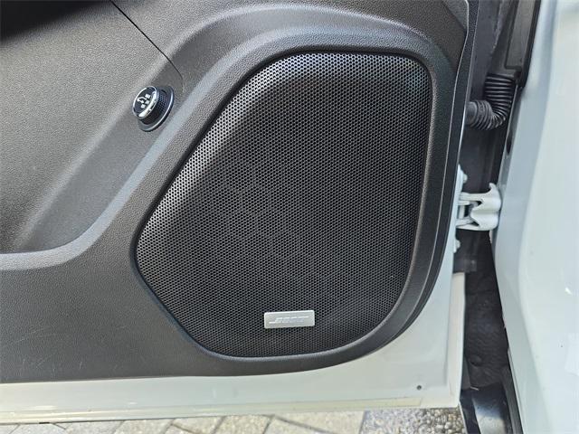 used 2022 GMC Acadia car, priced at $26,500