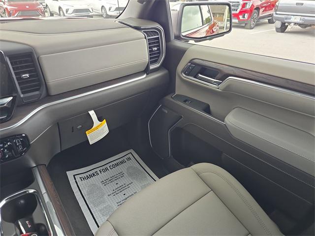 new 2025 GMC Sierra 1500 car, priced at $57,968