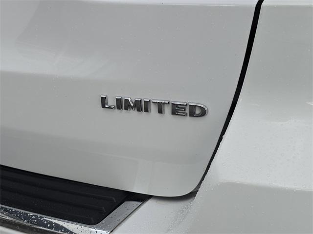 used 2021 Jeep Grand Cherokee car, priced at $20,488