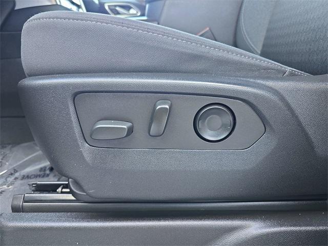 used 2022 GMC Yukon XL car, priced at $40,997