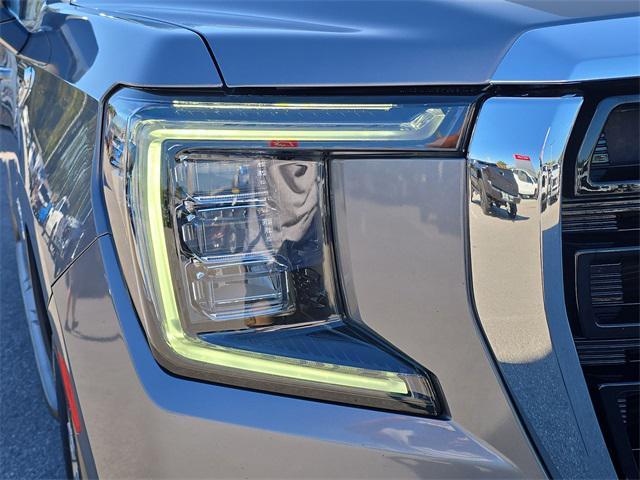 used 2022 GMC Yukon XL car, priced at $40,997