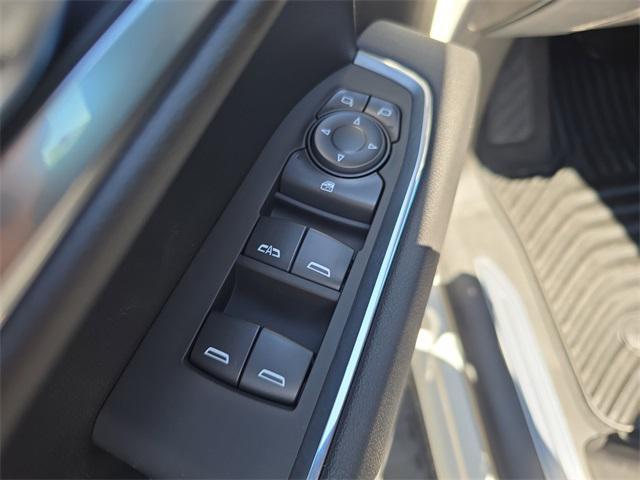 new 2025 GMC Sierra 1500 car, priced at $46,981