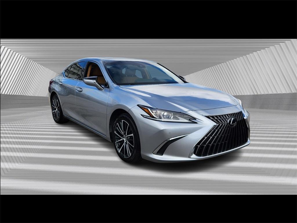 used 2022 Lexus ES 350 car, priced at $32,999