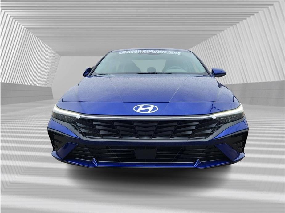 new 2024 Hyundai Elantra car, priced at $25,325