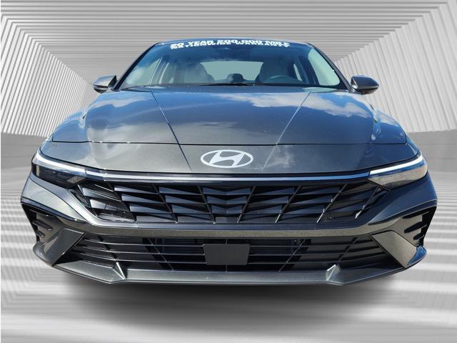 new 2025 Hyundai Elantra HEV car, priced at $31,125