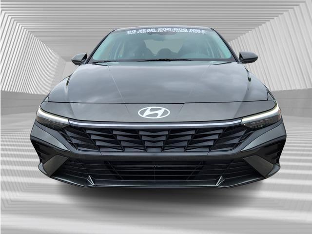 new 2024 Hyundai Elantra car, priced at $23,775