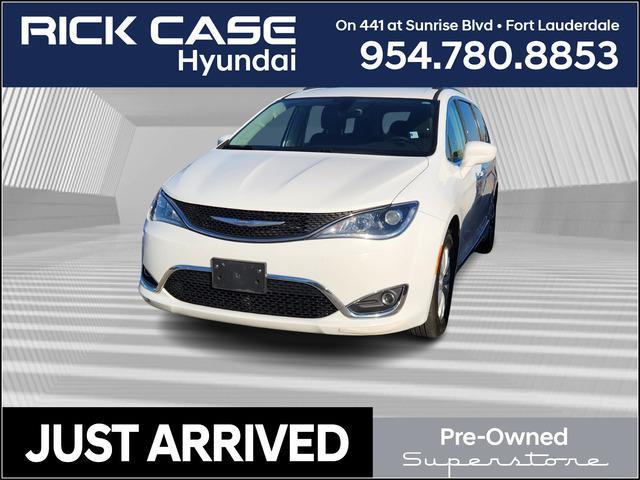 used 2018 Chrysler Pacifica car, priced at $16,599