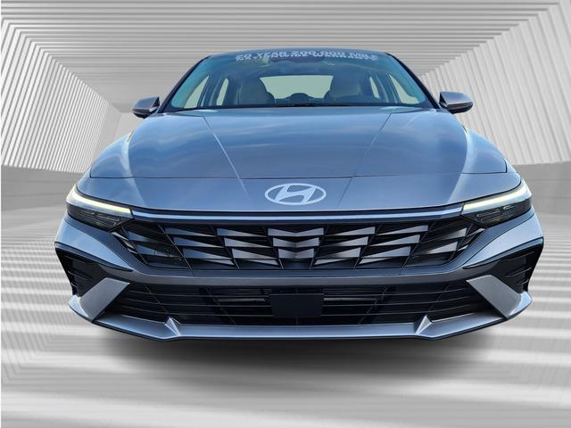 new 2025 Hyundai Elantra car, priced at $27,690