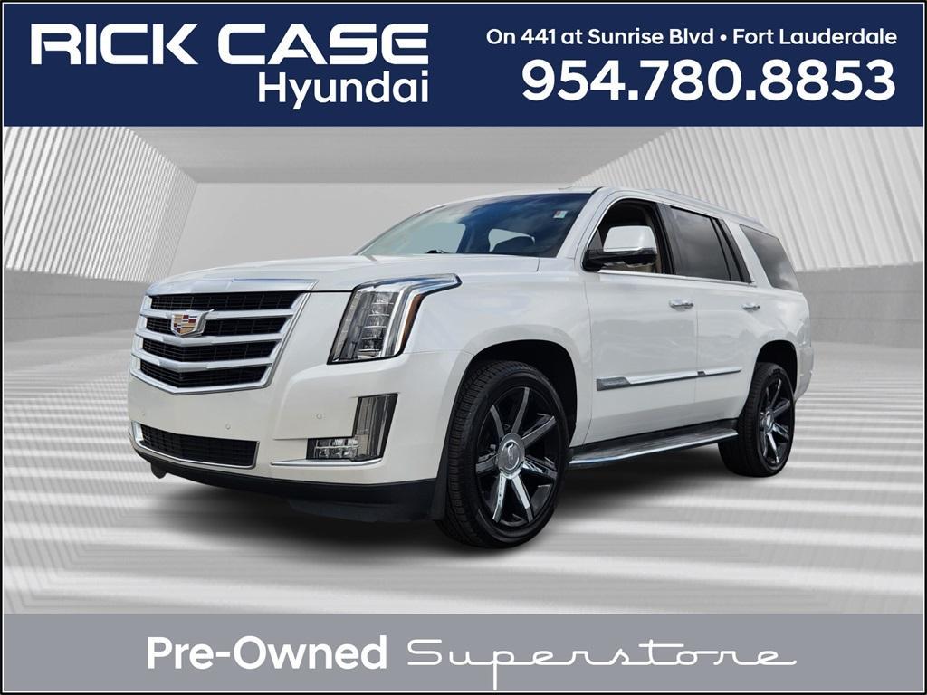 used 2016 Cadillac Escalade car, priced at $25,999