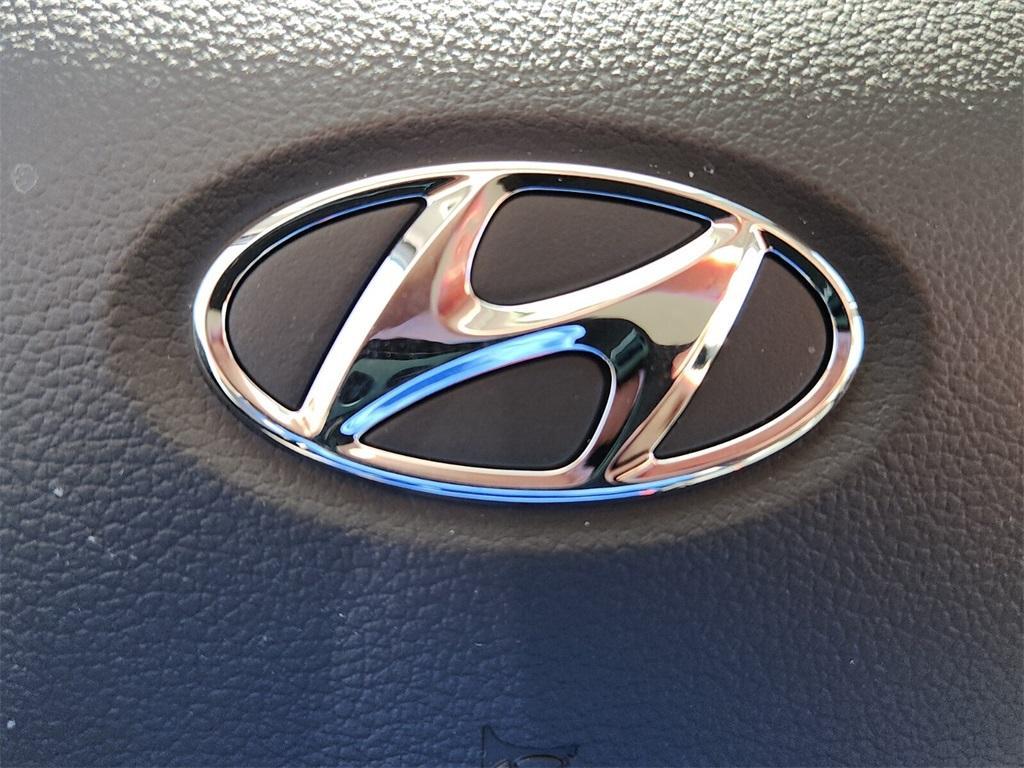 new 2024 Hyundai Venue car, priced at $25,165