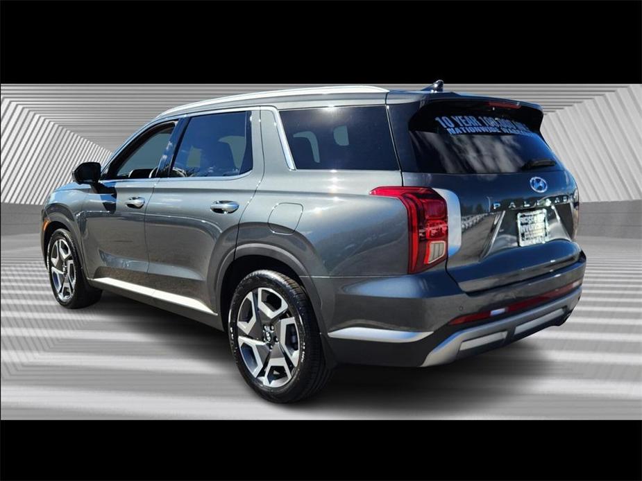 used 2023 Hyundai Palisade car, priced at $37,269