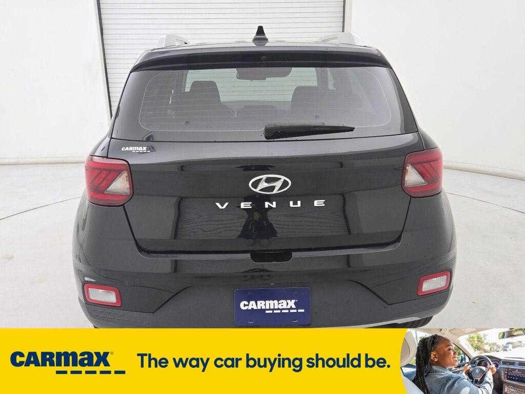 used 2021 Hyundai Venue car, priced at $18,998