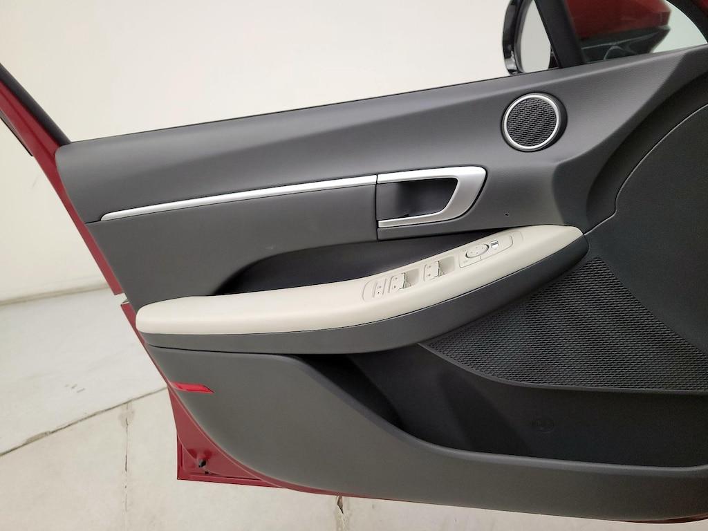 used 2024 Hyundai Sonata car, priced at $25,998