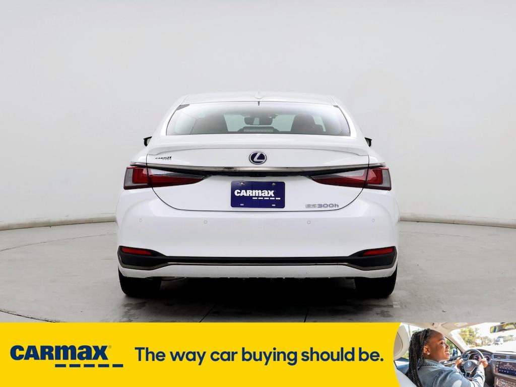 used 2022 Lexus ES 300h car, priced at $38,998