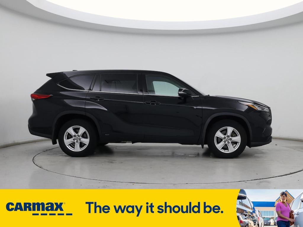 used 2020 Toyota Highlander car, priced at $28,998