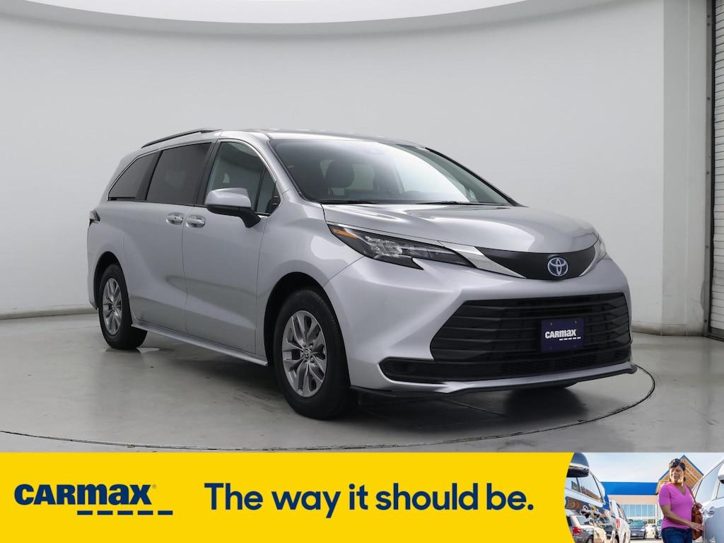 used 2025 Toyota Sienna car, priced at $47,998