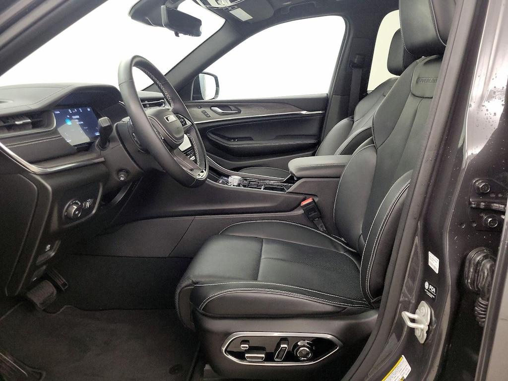 used 2024 Jeep Grand Cherokee car, priced at $44,998