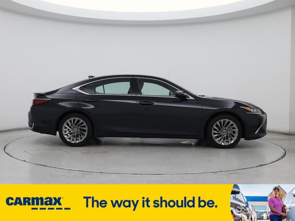 used 2024 Lexus ES 300h car, priced at $45,998