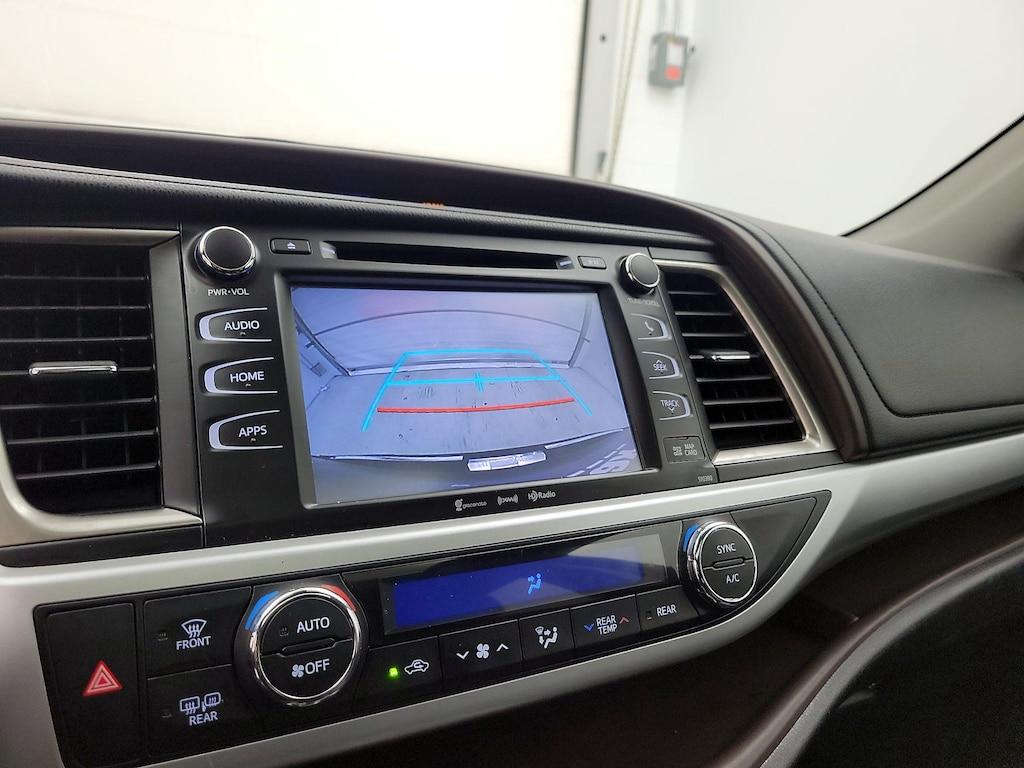 used 2019 Toyota Highlander car, priced at $29,998