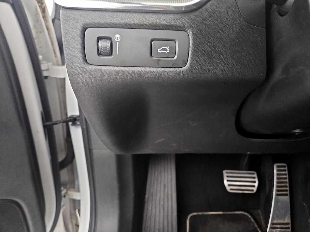 used 2019 Volvo XC60 car, priced at $25,998