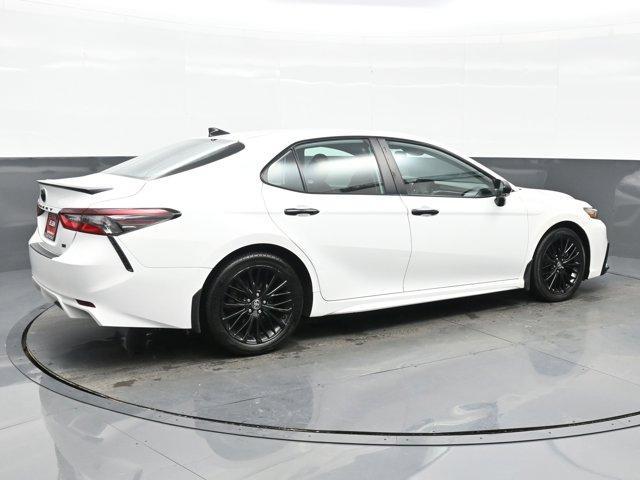 used 2022 Toyota Camry Hybrid car, priced at $26,290