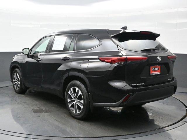 used 2022 Toyota Highlander car, priced at $32,490