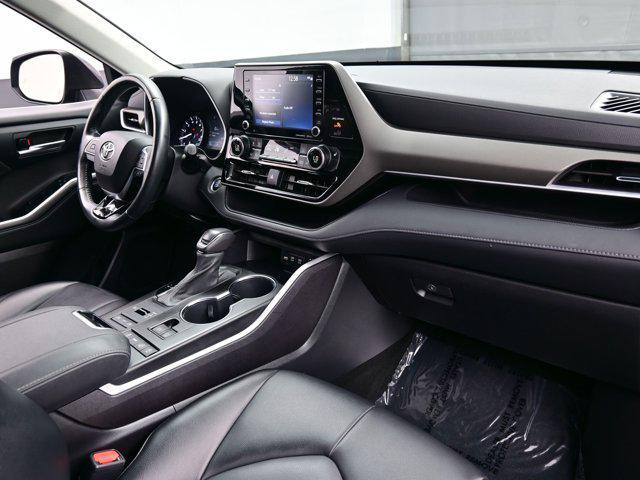 used 2021 Toyota Highlander car, priced at $34,990