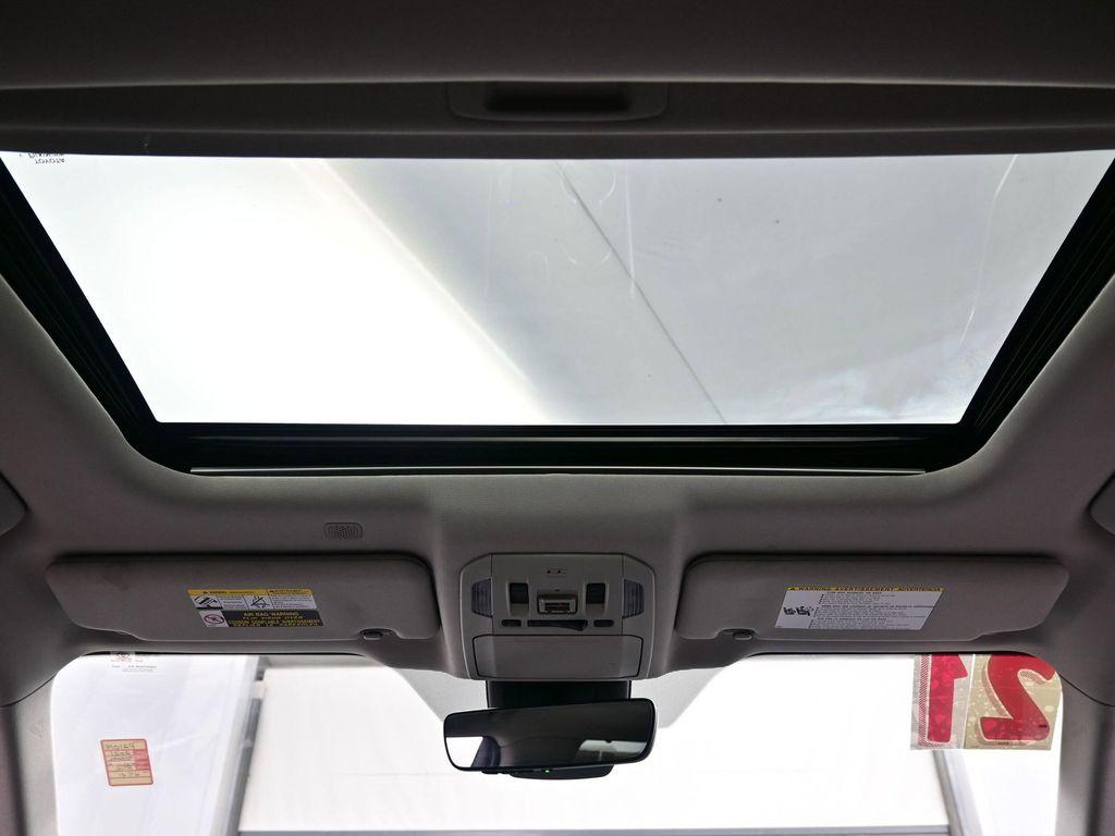 used 2021 Toyota Highlander car, priced at $30,490