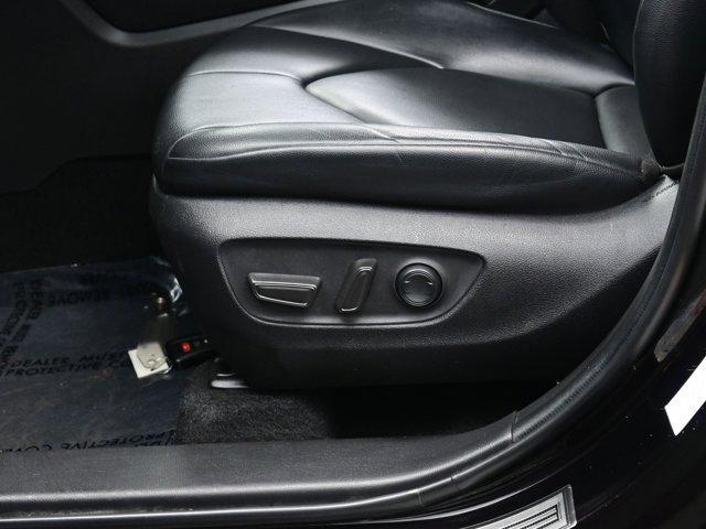 used 2022 Toyota Highlander car, priced at $33,790
