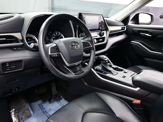 used 2022 Toyota Highlander Hybrid car, priced at $37,490