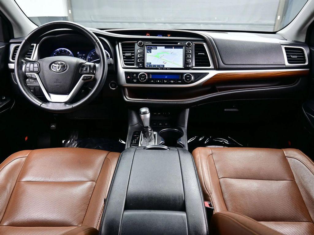 used 2019 Toyota Highlander car, priced at $30,190