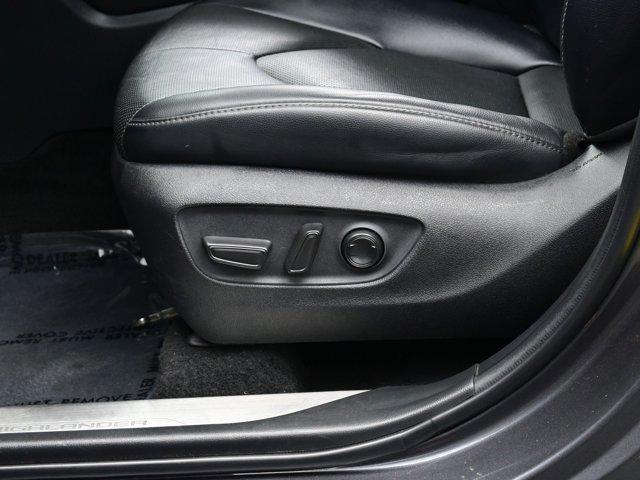 used 2022 Toyota Highlander car, priced at $36,490