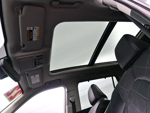 used 2022 Toyota Highlander car, priced at $36,490