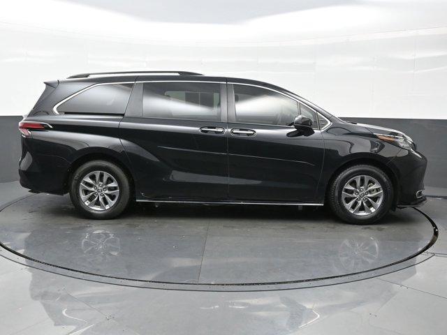 used 2022 Toyota Sienna car, priced at $29,990