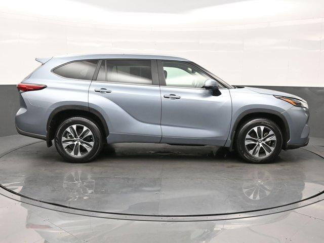 used 2023 Toyota Highlander car, priced at $37,790