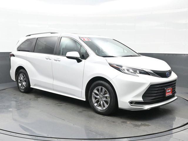 used 2023 Toyota Sienna car, priced at $39,790