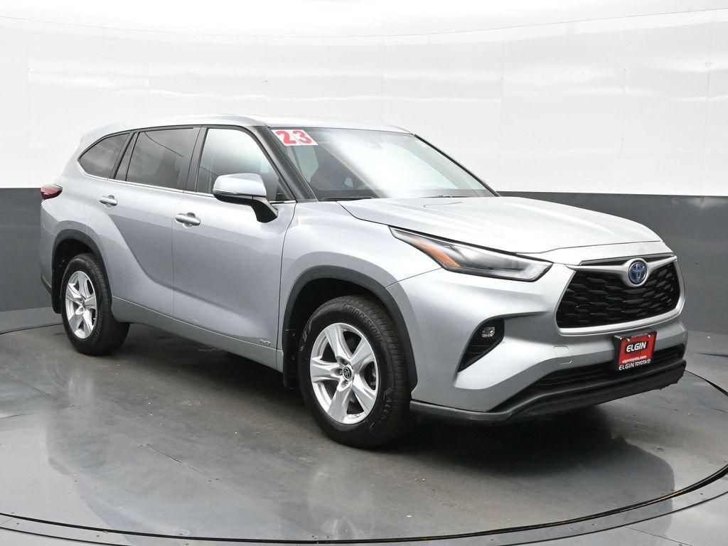used 2023 Toyota Highlander Hybrid car, priced at $39,990