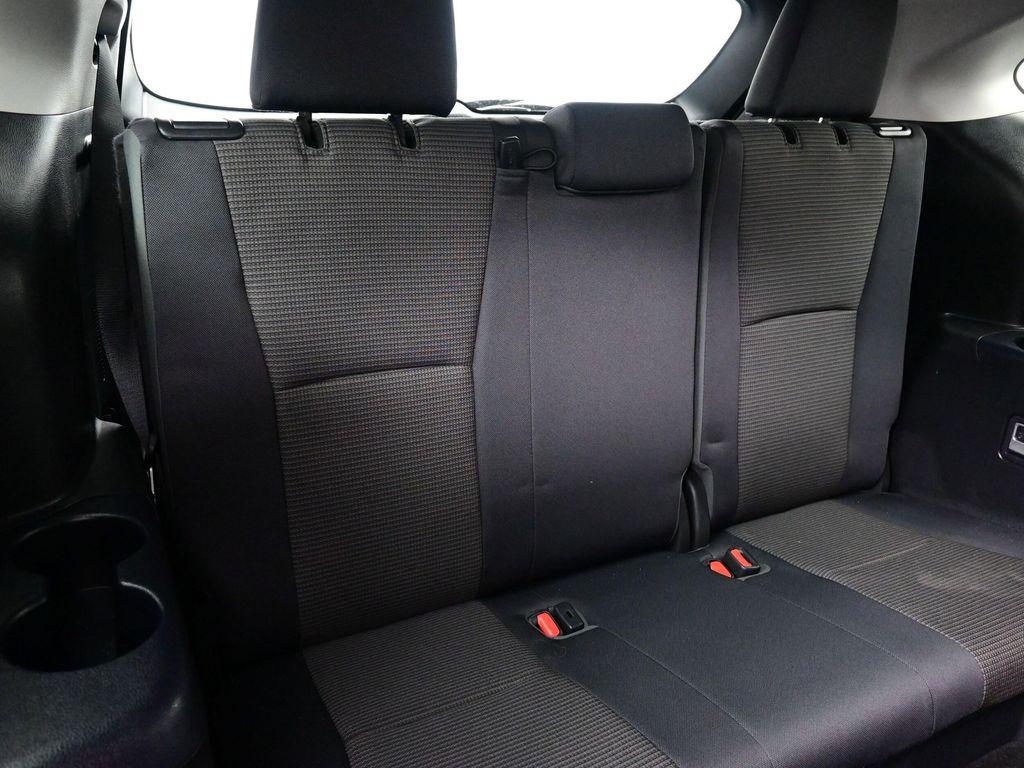 used 2023 Toyota Highlander Hybrid car, priced at $39,990
