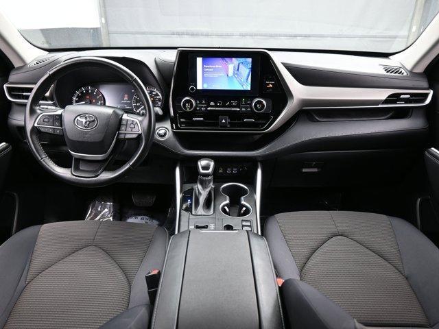 used 2023 Toyota Highlander car, priced at $29,790