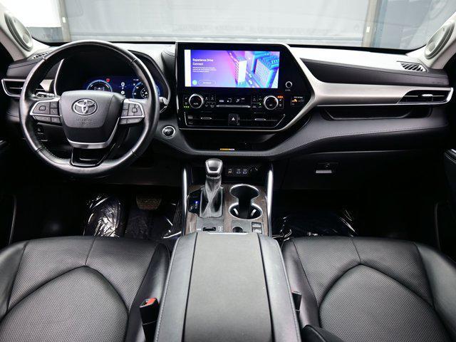 used 2023 Toyota Highlander Hybrid car, priced at $49,390