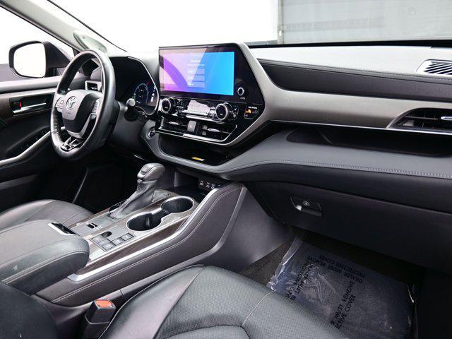 used 2023 Toyota Highlander Hybrid car, priced at $49,390