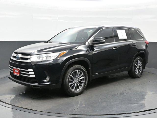 used 2019 Toyota Highlander Hybrid car, priced at $30,490