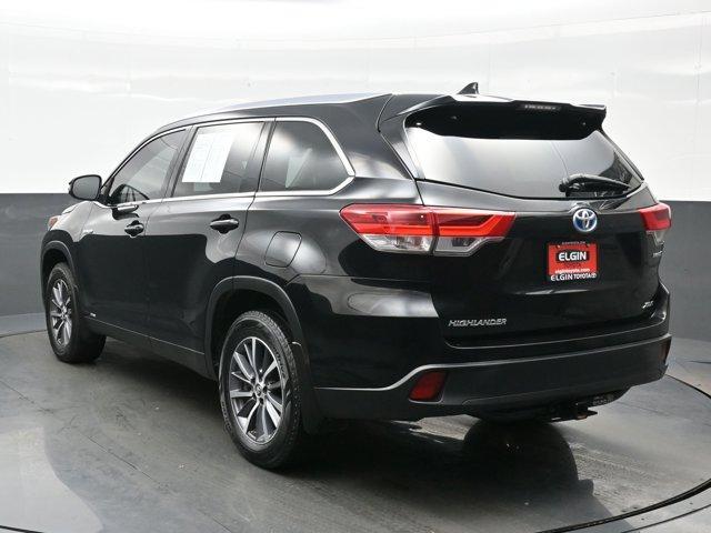 used 2019 Toyota Highlander Hybrid car, priced at $30,490