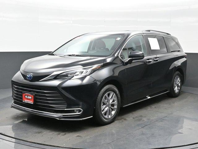 used 2023 Toyota Sienna car, priced at $39,790