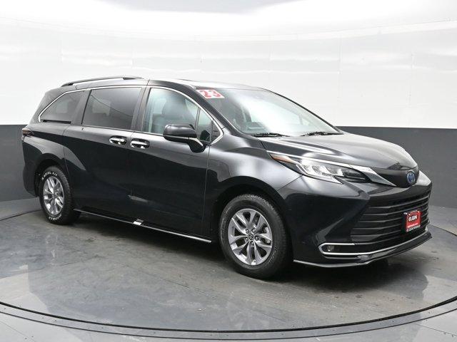 used 2023 Toyota Sienna car, priced at $39,790