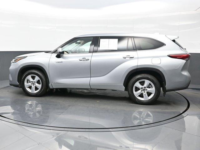 used 2021 Toyota Highlander Hybrid car, priced at $30,490