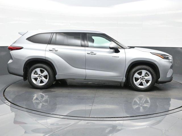 used 2021 Toyota Highlander Hybrid car, priced at $30,490