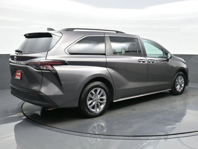 used 2023 Toyota Sienna car, priced at $42,990